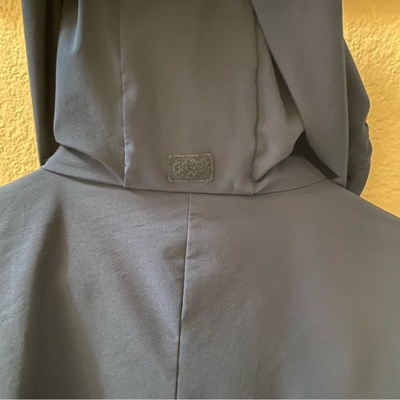 Sweaty Betty London Women's Fast Track Running Layered Jacket - Picture 4 of 10